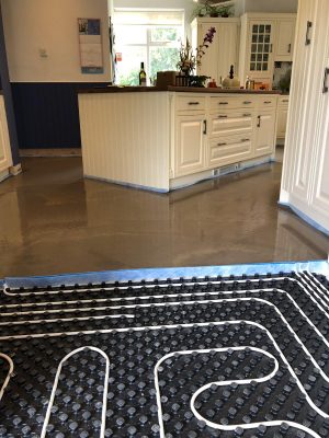 Kitchen nu-heat underfloor heating screed laid