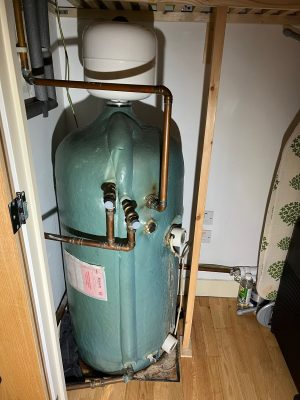 leaking unvented cylinder in city centre apartment